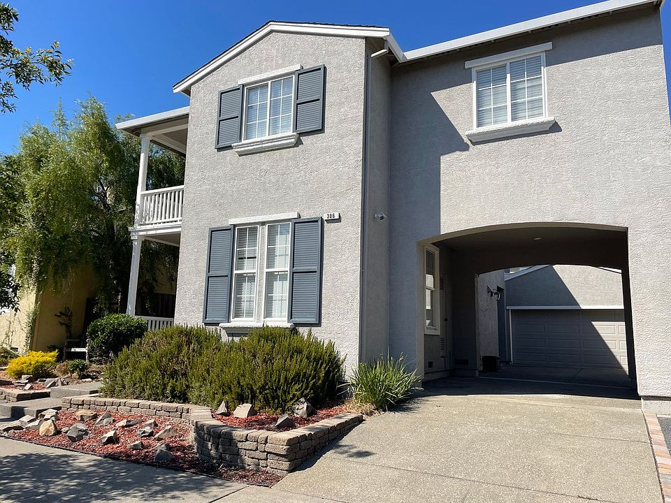 1st image of 306 Bouquet Cir