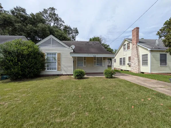 1810 Roberts St, Beaumont, TX 77701