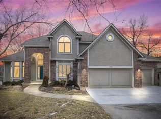 16292 W 76th Ter, Shawnee, KS 66217