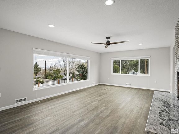4th image of 2315 Armstrong Ln