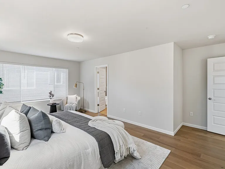 4211 208th Pl SE — Photo 30