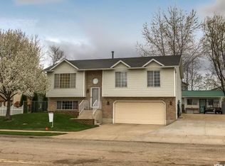 5564 S 3100 W, Roy, UT 84067