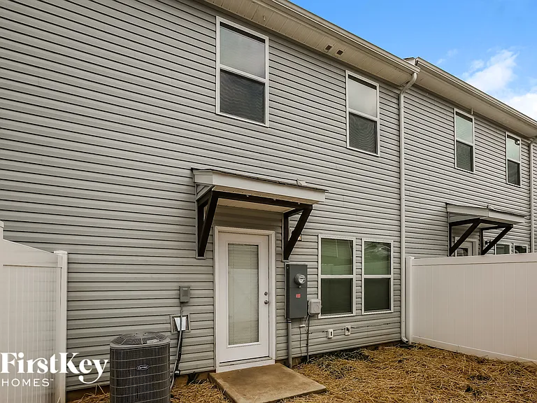 9409 Coddle Ct NW — Photo 15