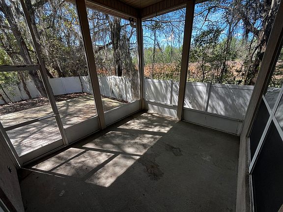 5th image of 3770 Bedford Dr