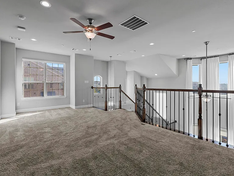 3348 Archduke Dr — Photo 11