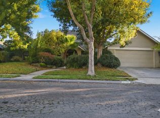 1123 E Cole Ave, Fresno, CA 93720