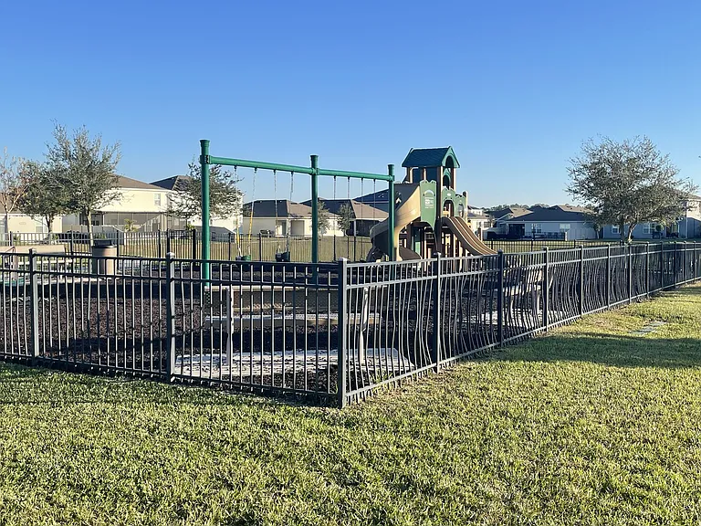 Tuscan Cypress St — Photo 13