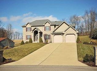 227 Arrowhead Ln, Eighty Four, PA