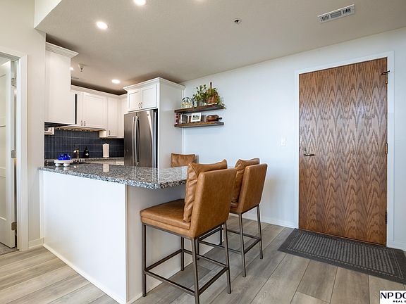 4th image of 128 N 13th St APT 806