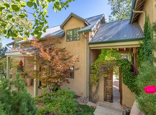 861 Paseo De Don Carlos, Santa Fe, NM 87501