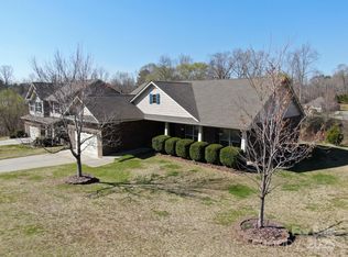 7283 Bradberry Ln, Denver, NC 28037