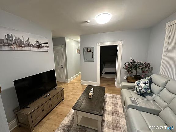 4th image of 63 Whitmore Street