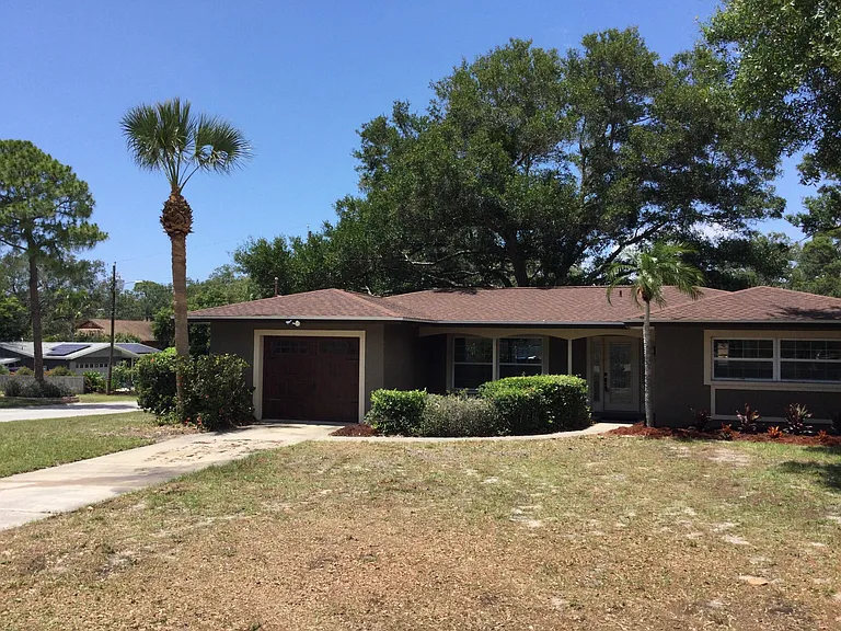 3097 Crescent Dr — Photo 31