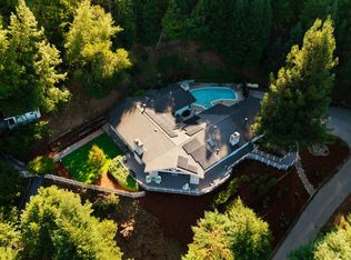 322 Canham Rd, Scotts Valley, CA 95066