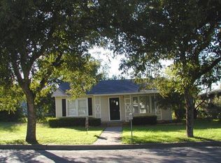 1313 S Van Buren St, San Angelo, TX 76901