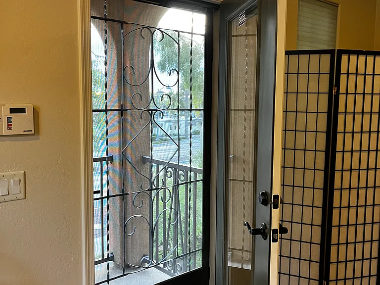 21103 W Sunrise Ln — Photo 11
