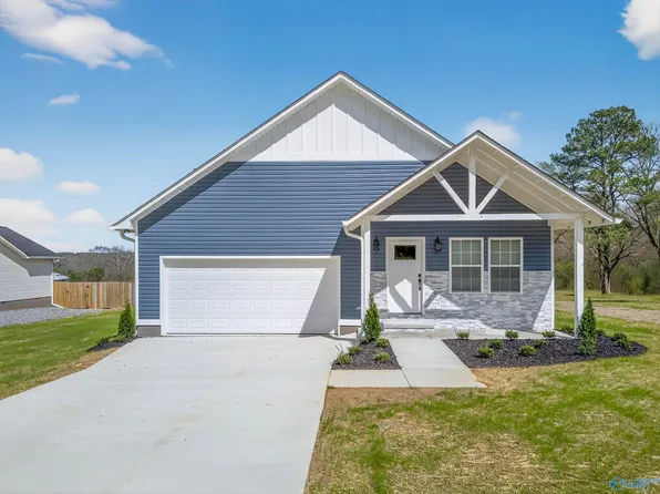 2358 Kuykendall Rd, Albertville, AL 35951