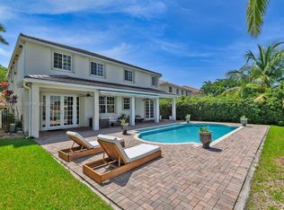 4400 Fox Ridge Dr, Weston, FL 33331