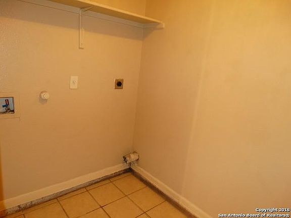 3rd image of 13008 Oconnor Cv