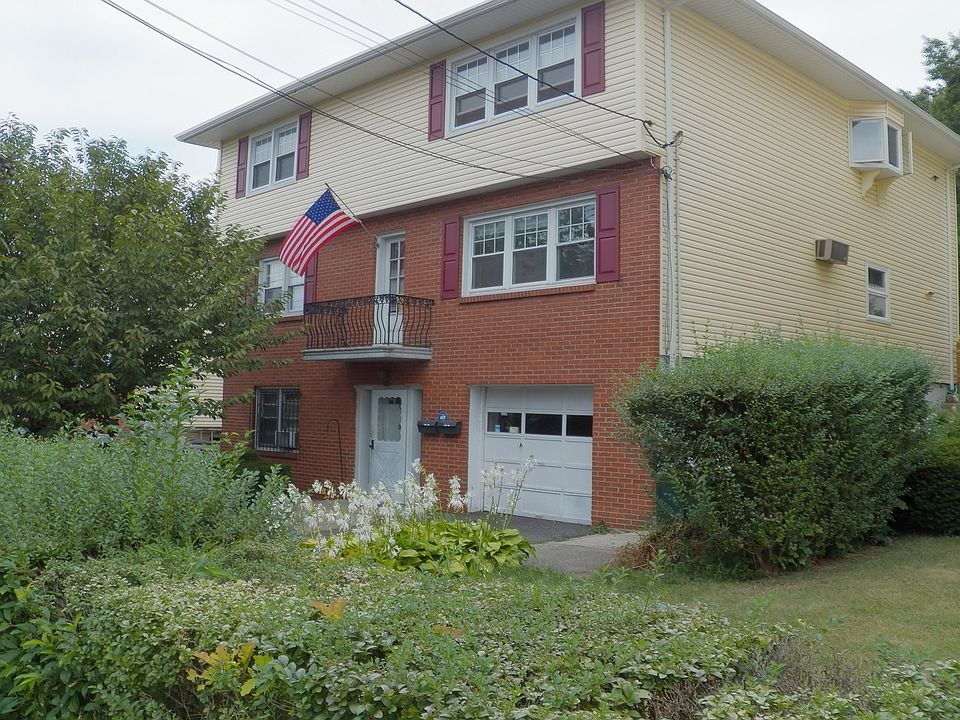 Multi-Family Home in Yonkers