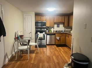 107 White Cedar Blvd, Portsmouth, NH 03801