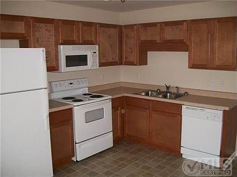 1st image of 104 Thermal Ct APT C