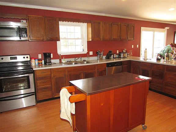 5th image of 115 Bob White Ln