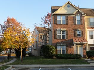 6129 Silver Leaf Ln, District Heights, MD 20747