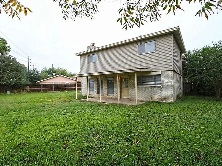24123 Bassett Hall Ln — Photo 19