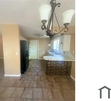 5008 S Buddy Ln — Photo 4