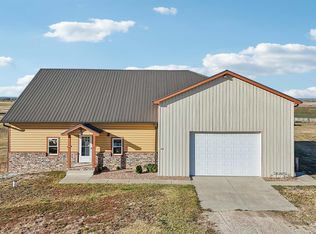 25909 S Rayl Rd, Mount Hope, KS 67108