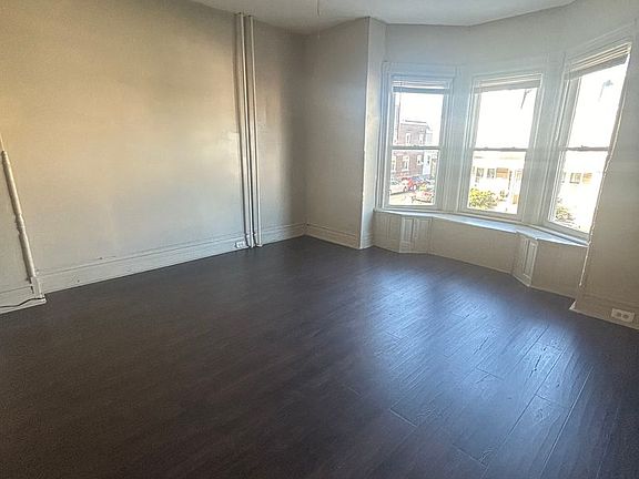 2nd image of 733 N 5th St #2