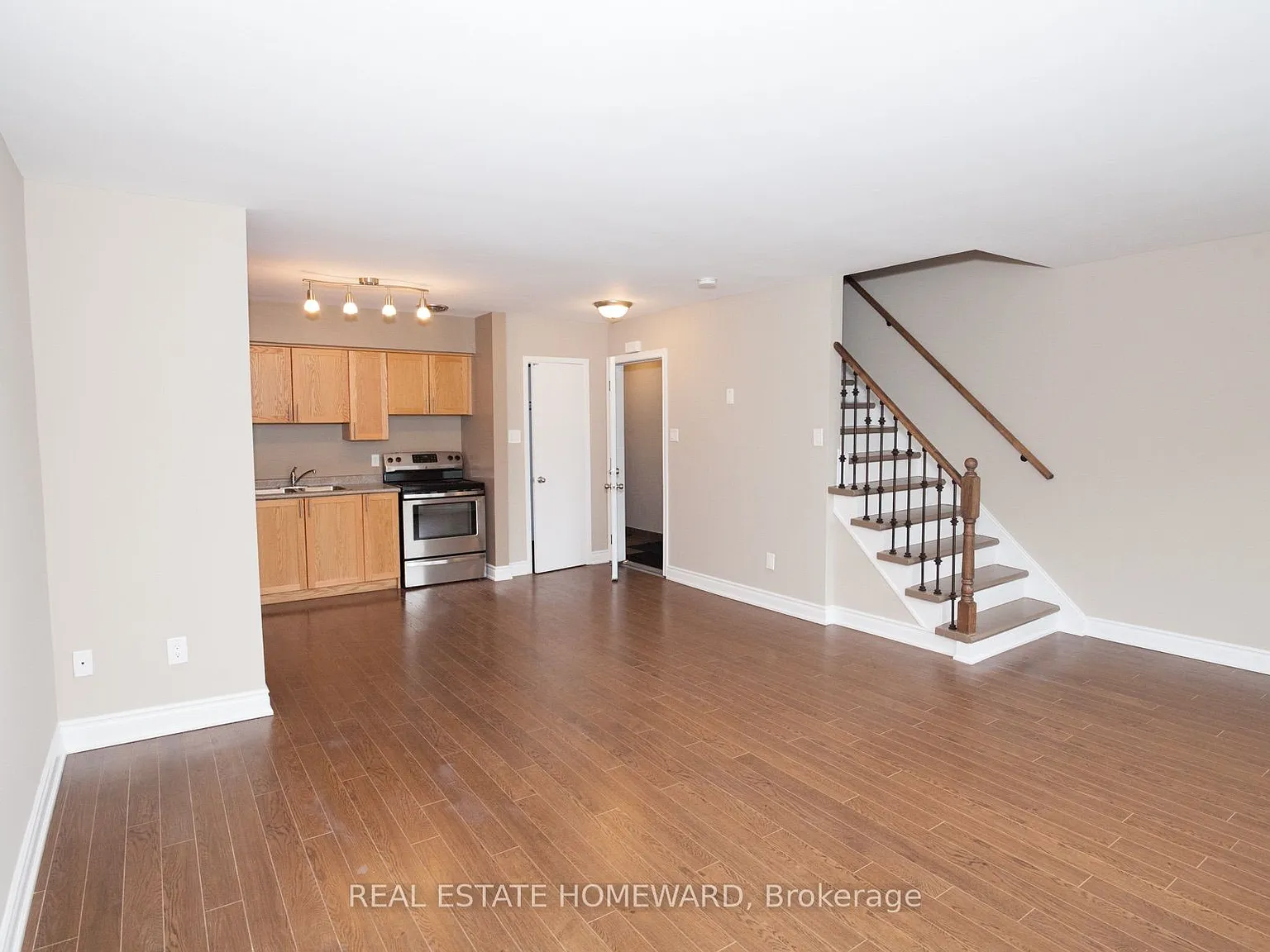 2 bed, $2,450 — Photo 4