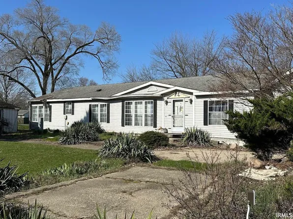 101 Clayton St, Rochester, IN 46975