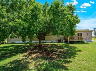 608-610 Osage Ave, Geronimo, OK 73543