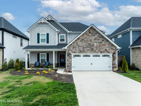 1834 Melton Meadows Dr, Maryville, TN 37803