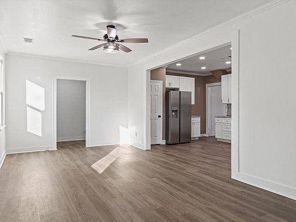 2nd image of 144 N Gibson Street