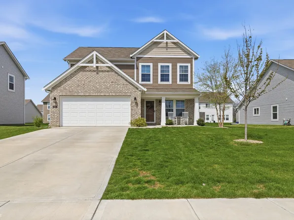 5478 Wood Spring Ln, McCordsville, IN 46055