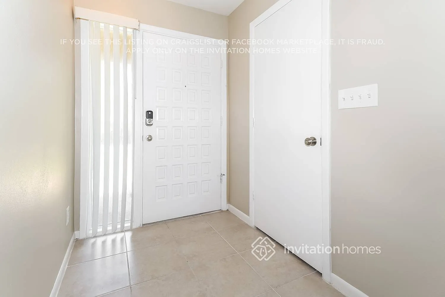 10350 Bay Hills Dr Largo, FL 33774 — Photo 2