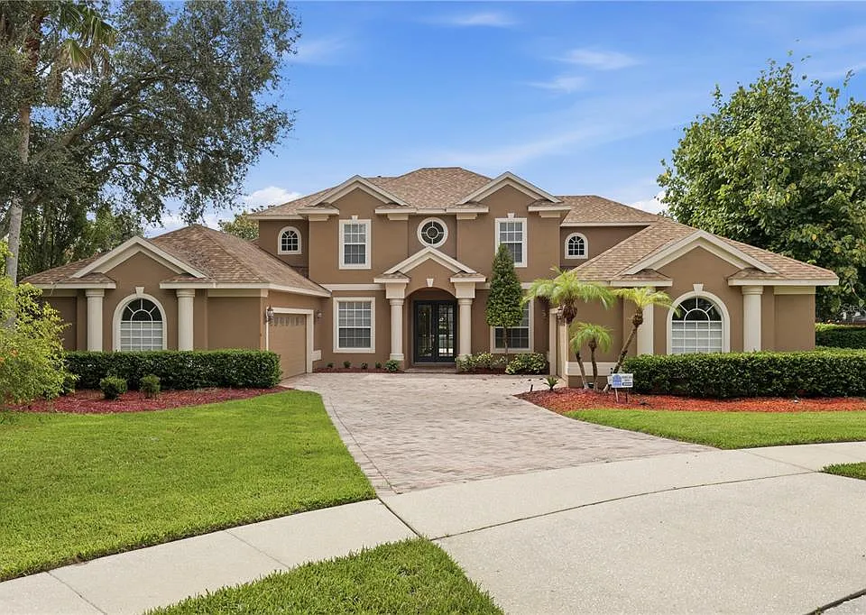 3205 King George Dr