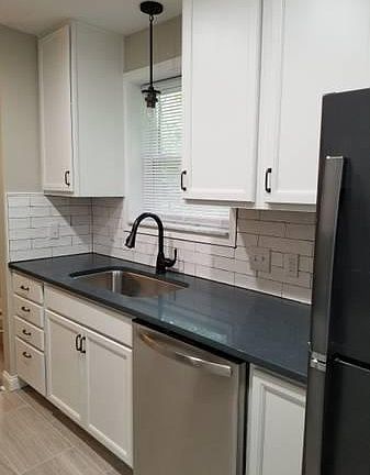 5th image of 5850 Kennedy Ave
