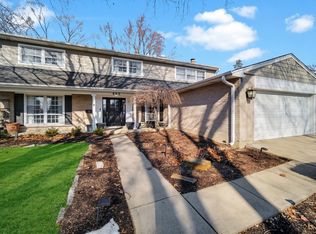 602 W Haven Dr, Arlington Heights, IL 60005