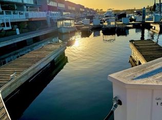 4065 Warner Ave, Huntington Beach, CA 92649