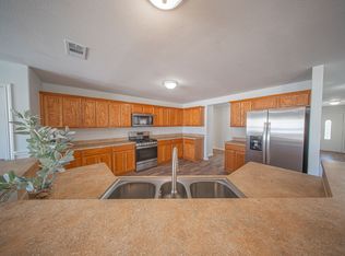 121 N Washburn Rd, Bells, TX 75414