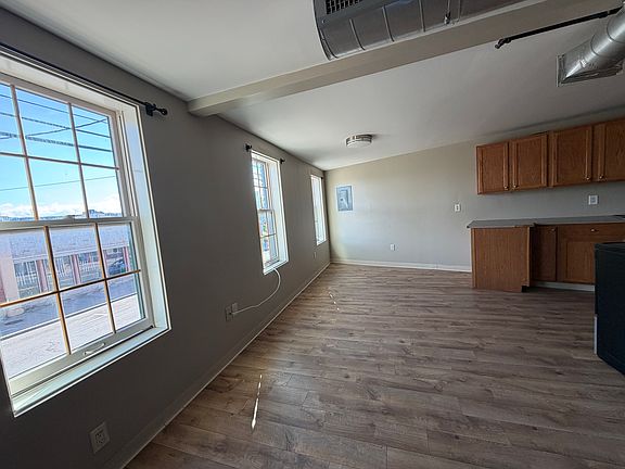 4th image of 515 Union St APT 1
