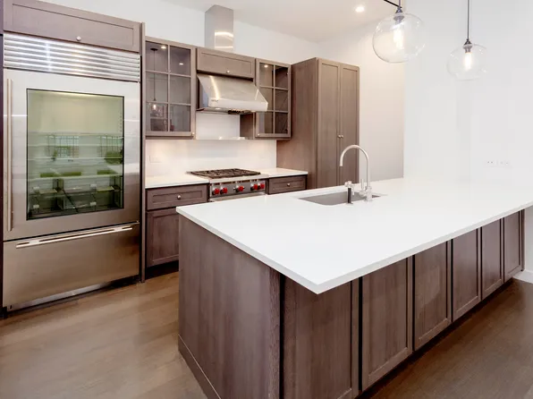 10 Hubert Street 1 image 3 of 8
