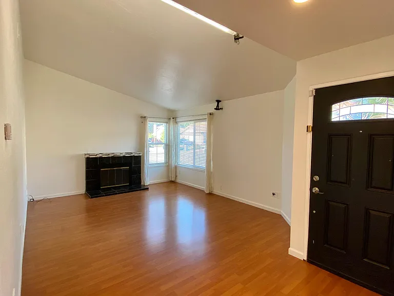 3904 Taubeh Ct — Photo 18