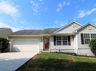 880 Ridgebrook Rd, Lexington, KY 40509