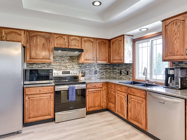 5004 S 167th Ave — Photo 13