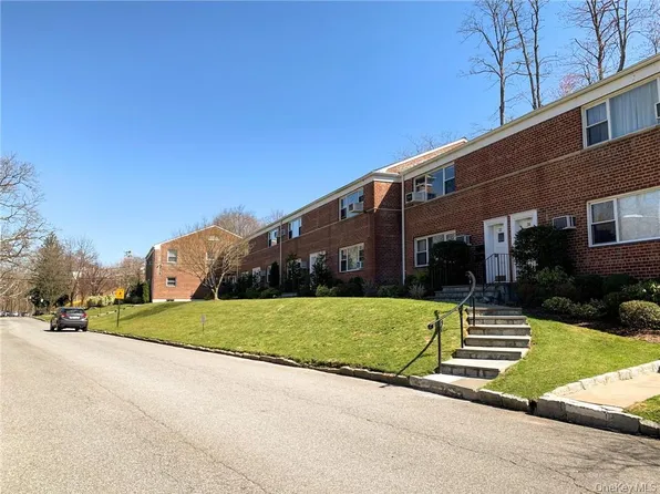 28 Oregon Avenue #A, Bronxville, NY 10708